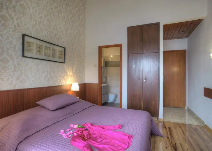 Gina Bed & Breakfast Отель типа 
