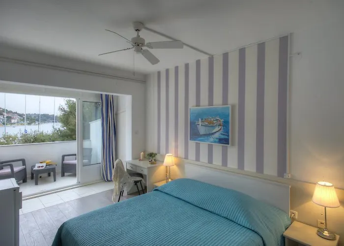 Gina Bed & Breakfast